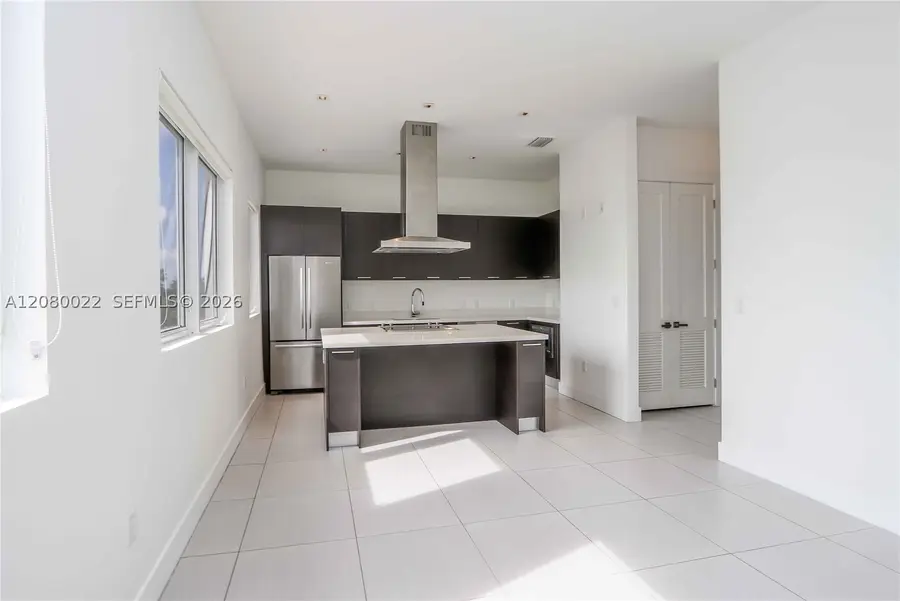 9123 NW 33rd St, Doral, FL 33172 - #3