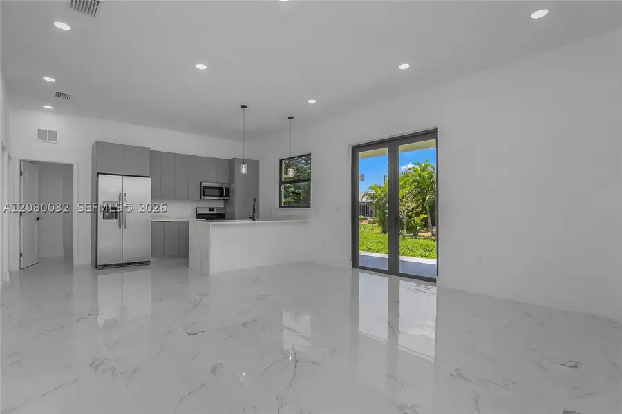 1208 NE 19th St, Cape Coral, FL 33909 - #3