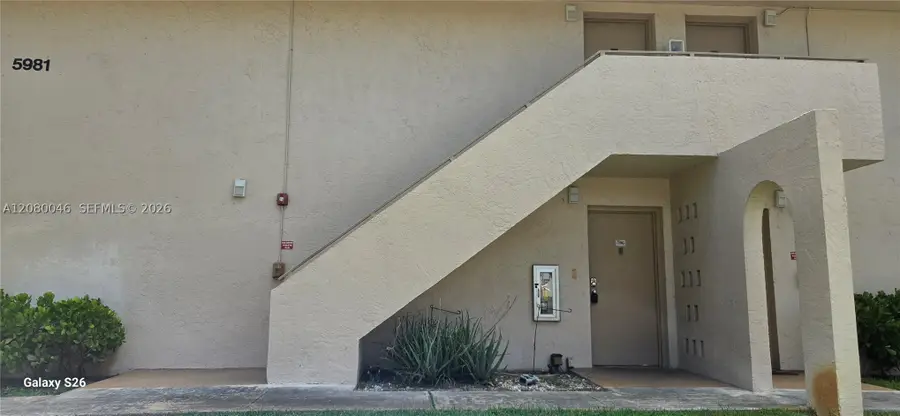 5981 Washington St #206, Hollywood, FL 33023 - #2