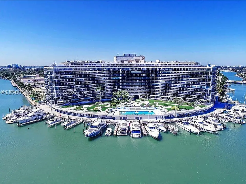 Address Withheld By Seller, Miami Beach, FL 33141 - #1