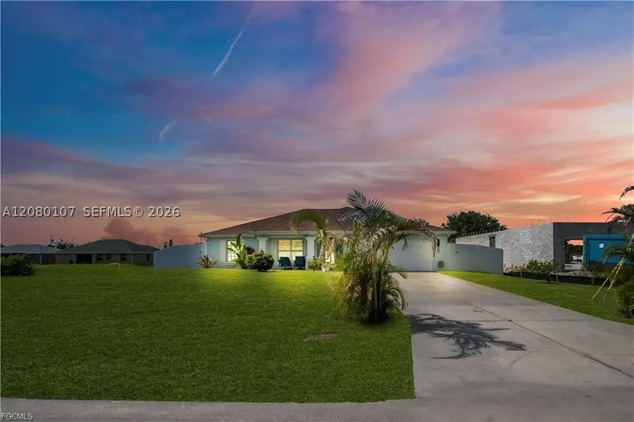 3902 3rd St Sw, Lehigh Acres, FL 33976 - #2