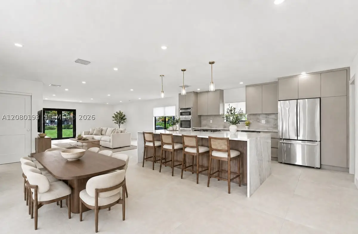 9771 Bel Aire Dr, Cutler Bay, FL 33157 - #1