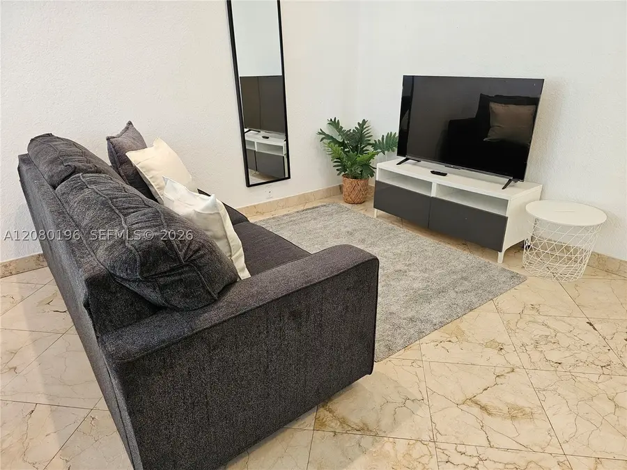 500 14th St #203, Miami Beach, FL 33139 - #2