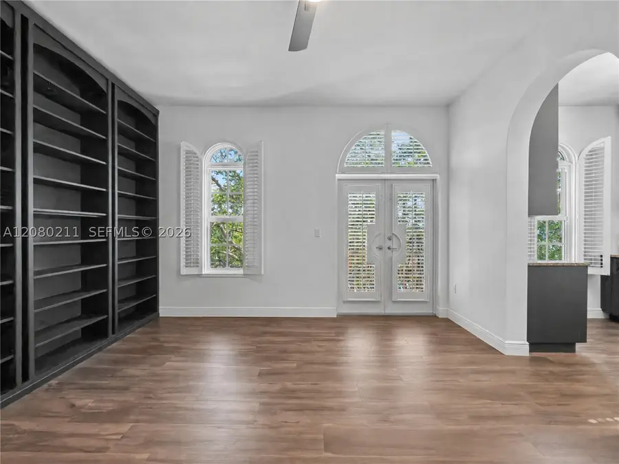 111 Edgewater Dr #3B, Coral Gables, FL 33133 - #2