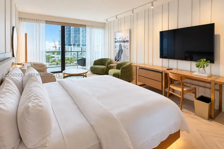 2201 Collins Ave #807, Miami Beach, FL 33139 - #2