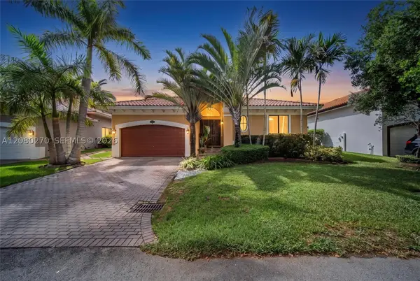 7548 SW 189th St, Cutler Bay, FL 33157