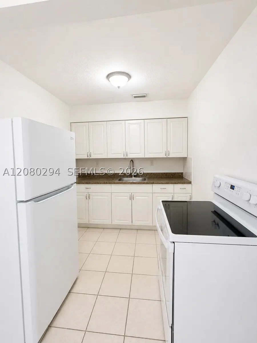6525 SW 25th St, Miramar, FL 33023 - #3