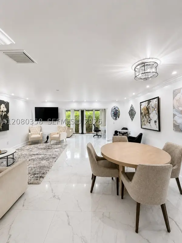 21866 Cypress Cir #31C, Boca Raton, FL 33433