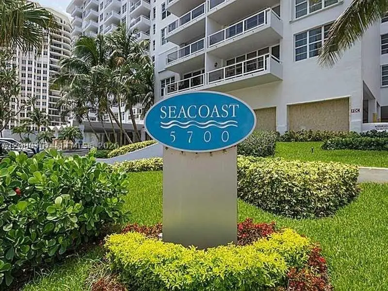 5700 Collins Ave #8M, Miami Beach, FL 33140 - #2