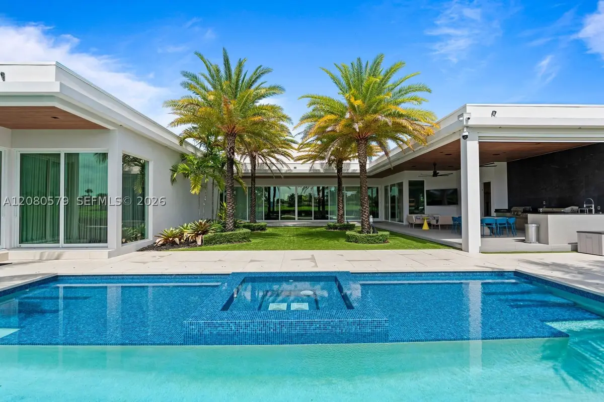 3939 Country Club Ln, Fort Lauderdale, FL 33308 - #1