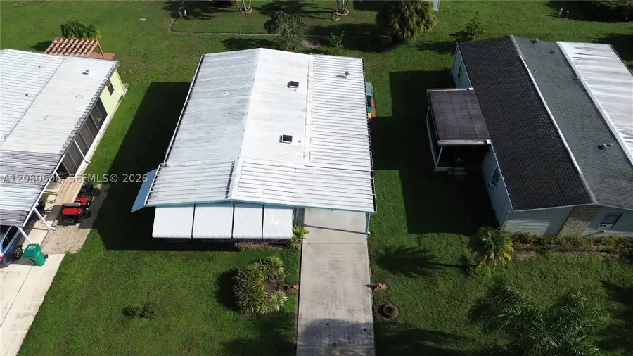 121 Sugar Loaf #63, Naples, FL 34114 - #2