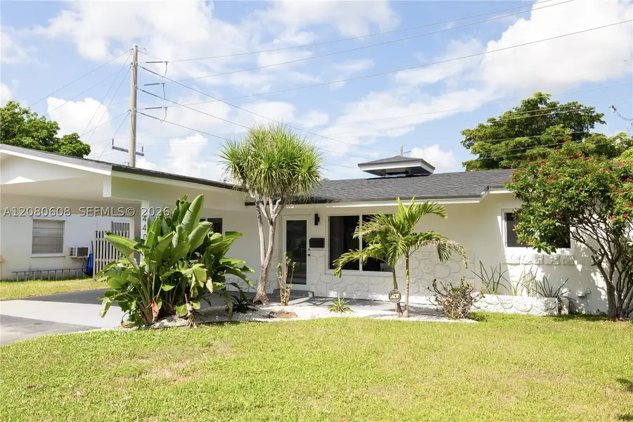 4401 NE 13th Ave, Oakland Park, FL 33334 - #2
