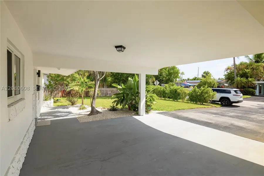 4401 NE 13th Ave, Oakland Park, FL 33334 - #3