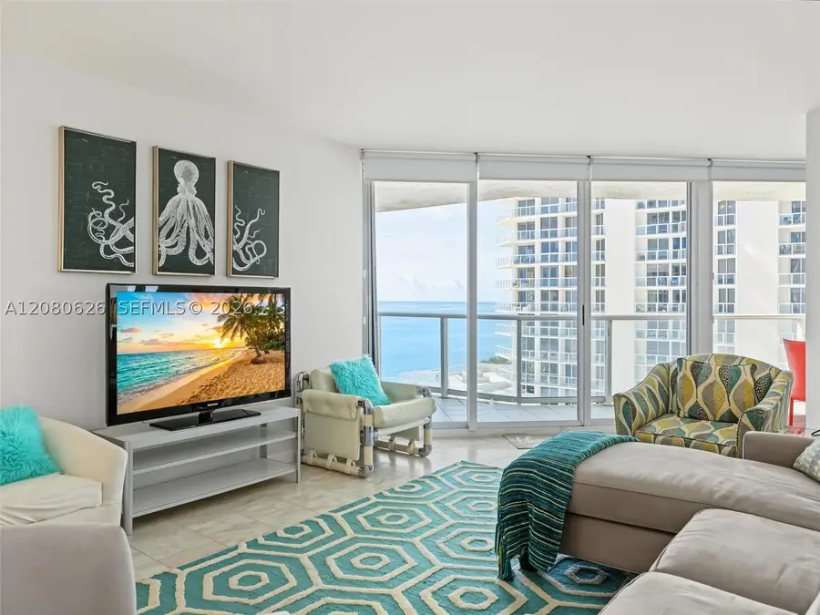 16445 Collins Ave #828, Sunny Isles Beach, FL 33160 - #2