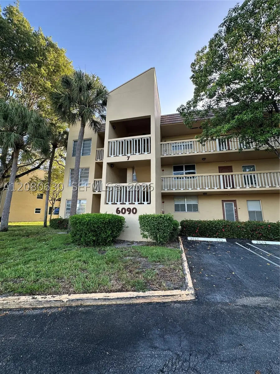 6090 NW 64th Ave #310, Tamarac, FL 33319 - #2