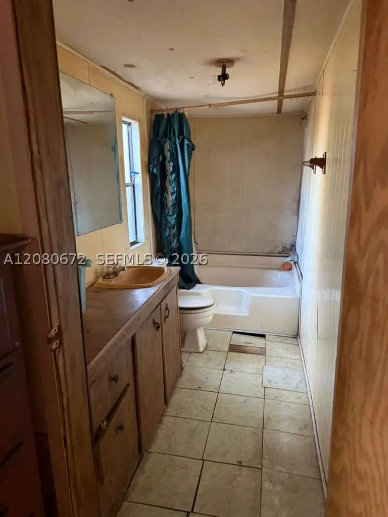 2212 Ne Washington St, Watertown, FL 32055 - #3