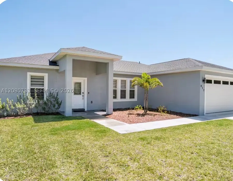 812 Lake Betty Dr, Lake Placid, FL 33852 - #2