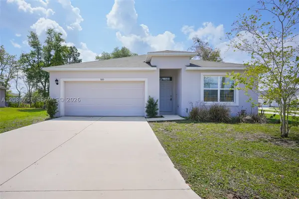 660 Cotulla Dr, Kissimmee, FL 34758