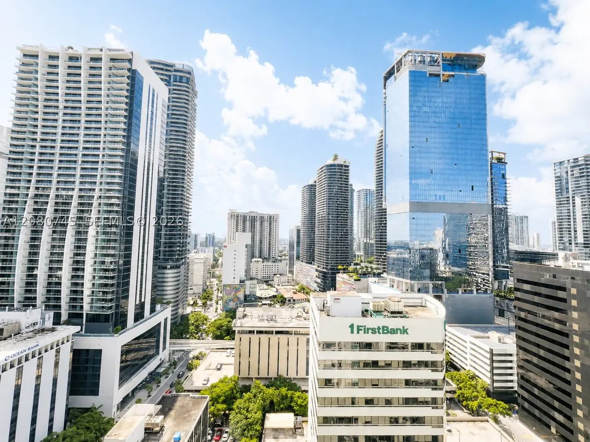 951 Brickell Ave #2407, Miami, FL 33131 - #1