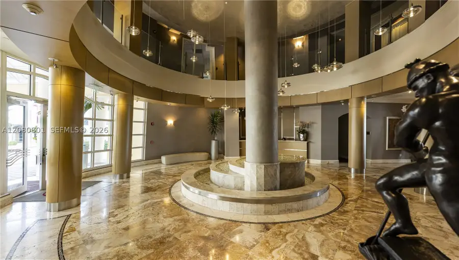 808 Brickell Key Dr #404, Miami, FL 33131 - #2