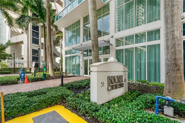 41 SE 5th St #1607, Miami, FL 33131