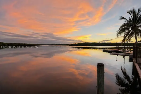 70 SW Hideaway Pl, Stuart, FL 34994