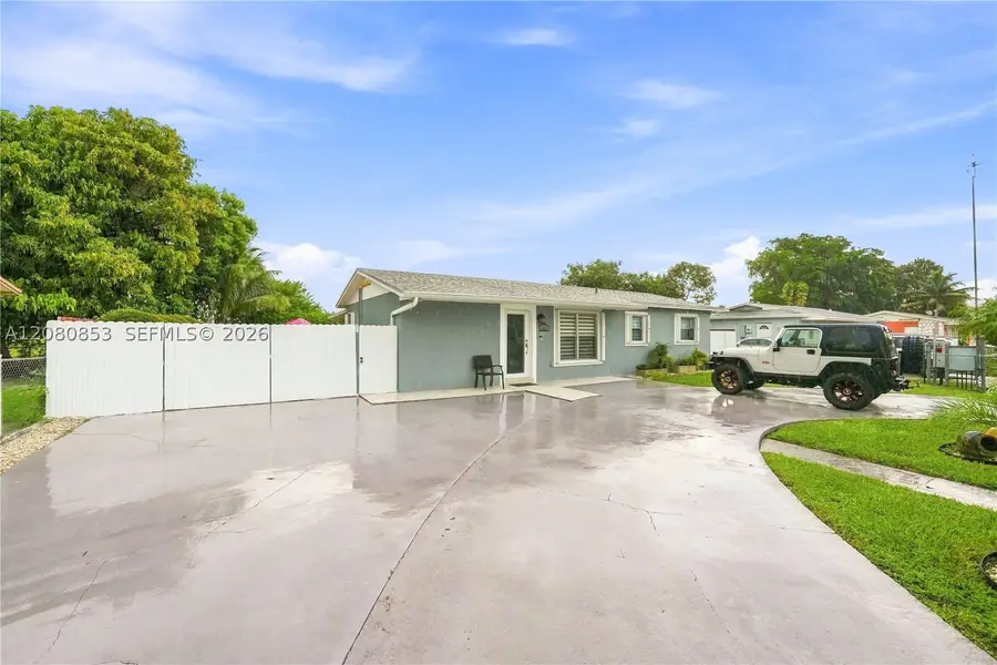 4111 NW 203rd Ln, Miami Gardens, FL 33055 - #3