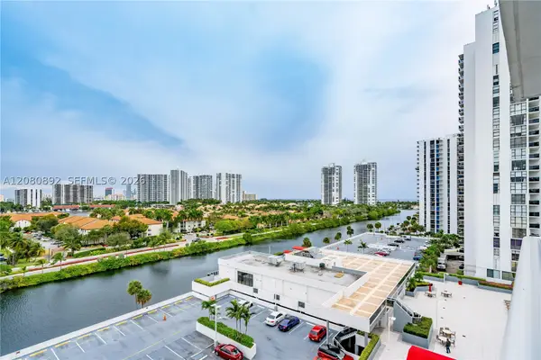 3625 N Country Club Dr #901, Aventura, FL 33180