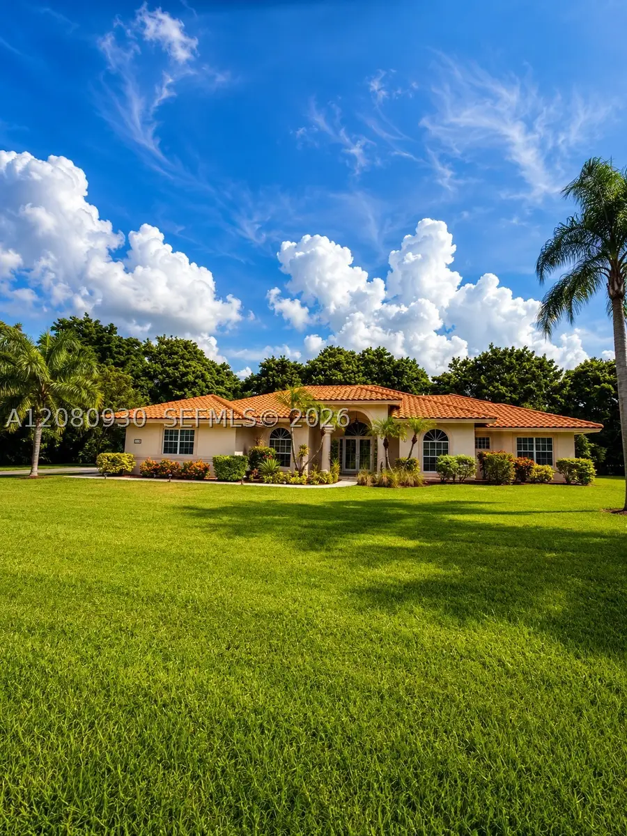 1100 NW 114th Ave, Plantation, FL 33323 - #2