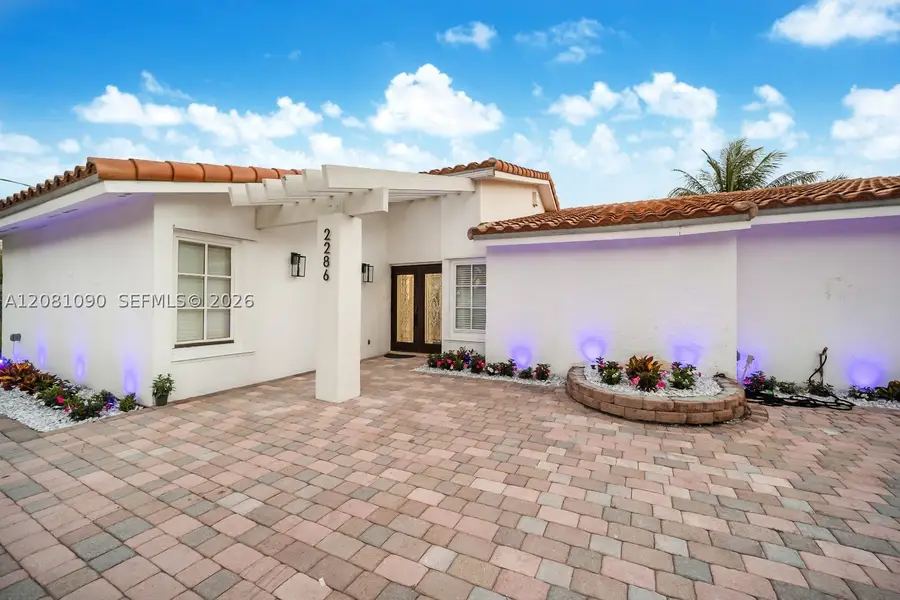 2286 NE 215th St, Miami, FL 33180 - #2