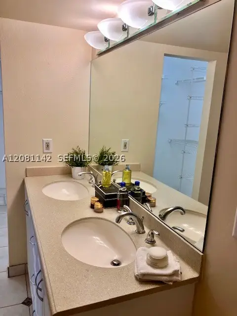 3910 Inverrary Blvd #304-B, Lauderhill, FL 33319 - #3