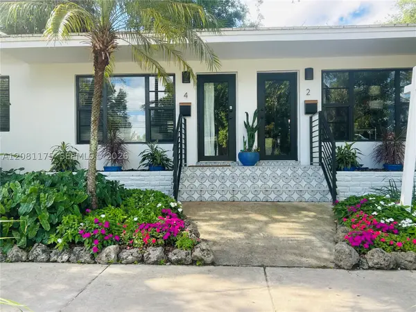 2 NE 44th St, Miami, FL 33137