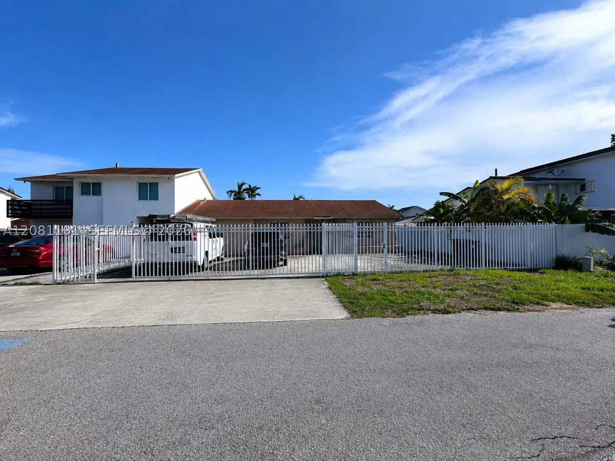 8772 SW 11th St #A, Miami, FL 33174 - #1