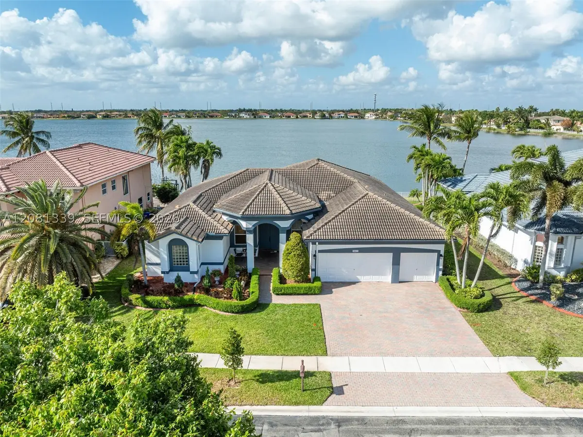 18633 SW 24th St, Miramar, FL 33029 - #1