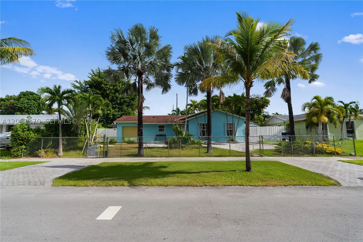 12401 SW 264th St, Homestead, FL 33032 - #1