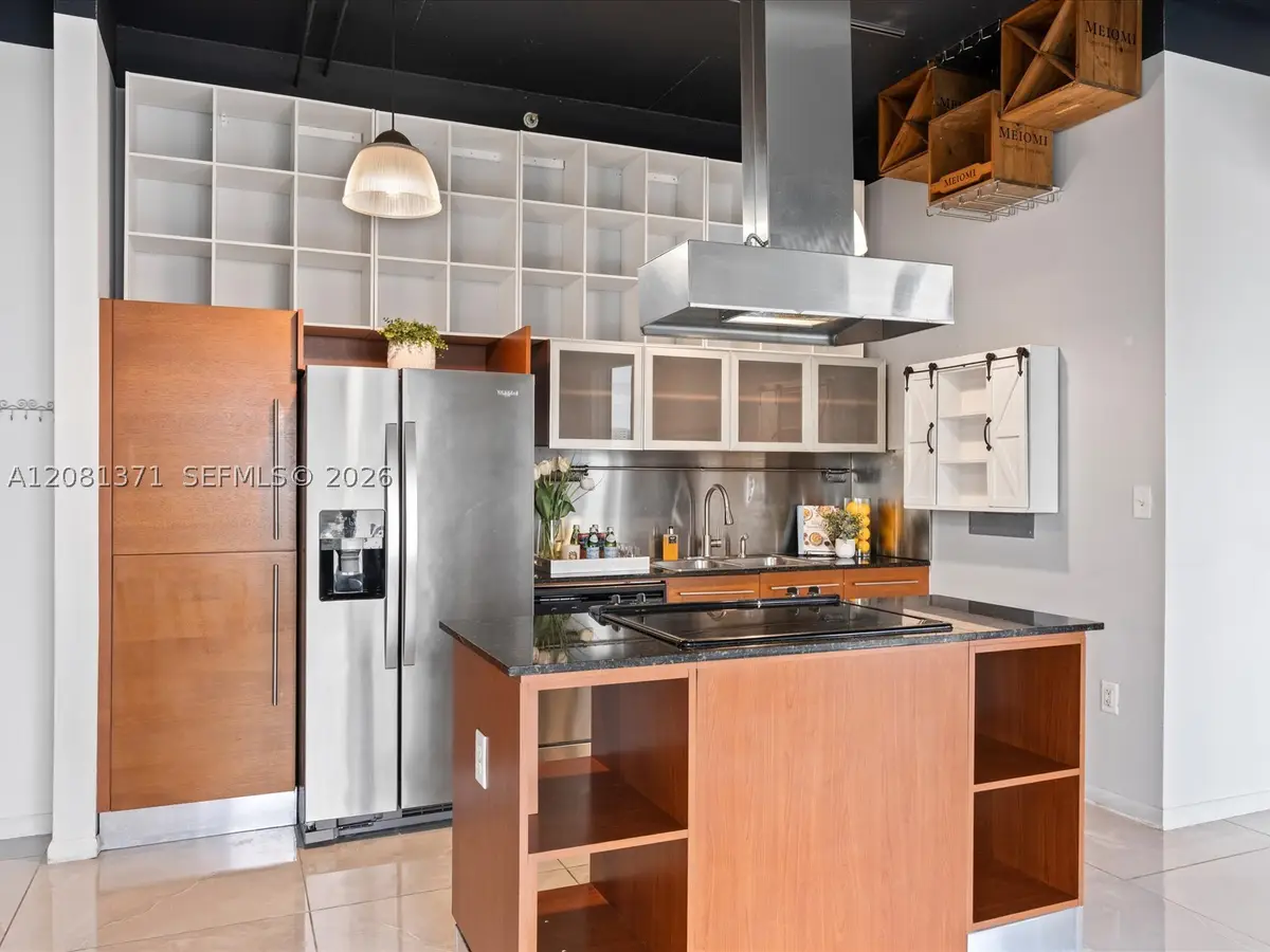 10 SW South River Dr #715, Miami, FL 33130 - #1