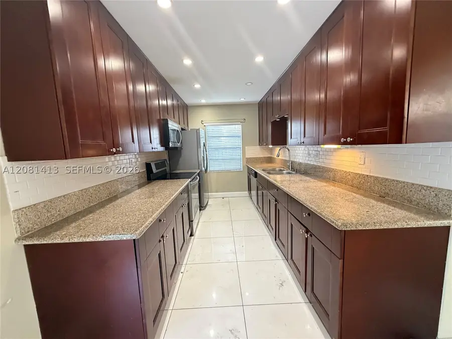 114 NE 18th St, Delray Beach, FL 33444 - #2