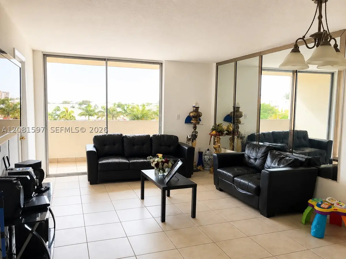 10090 NW 80th Ct #1561, Hialeah Gardens, FL 33016 - #1