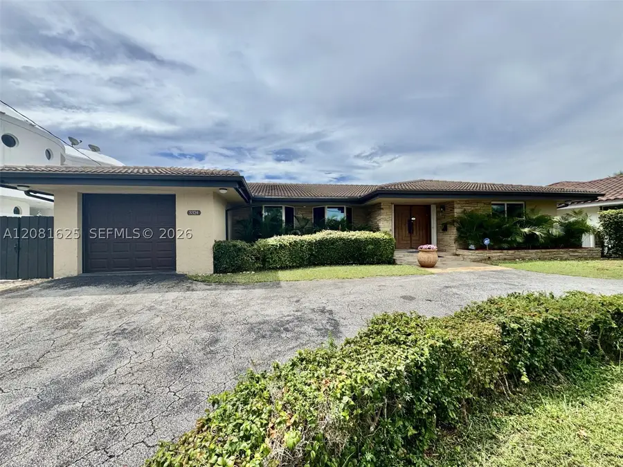 3324 NE 167th St, North Miami Beach, FL 33160 - #2