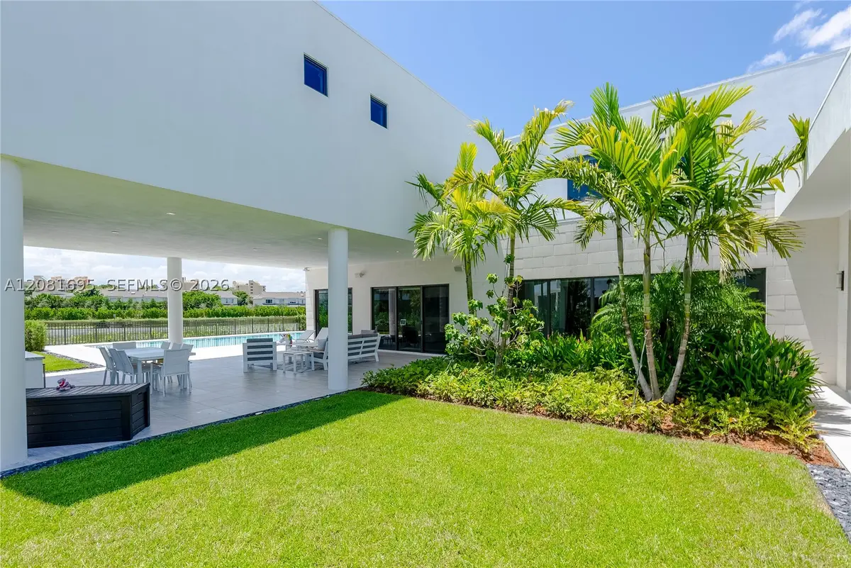 16766 Natures Way, Weston, FL 33326 - #1