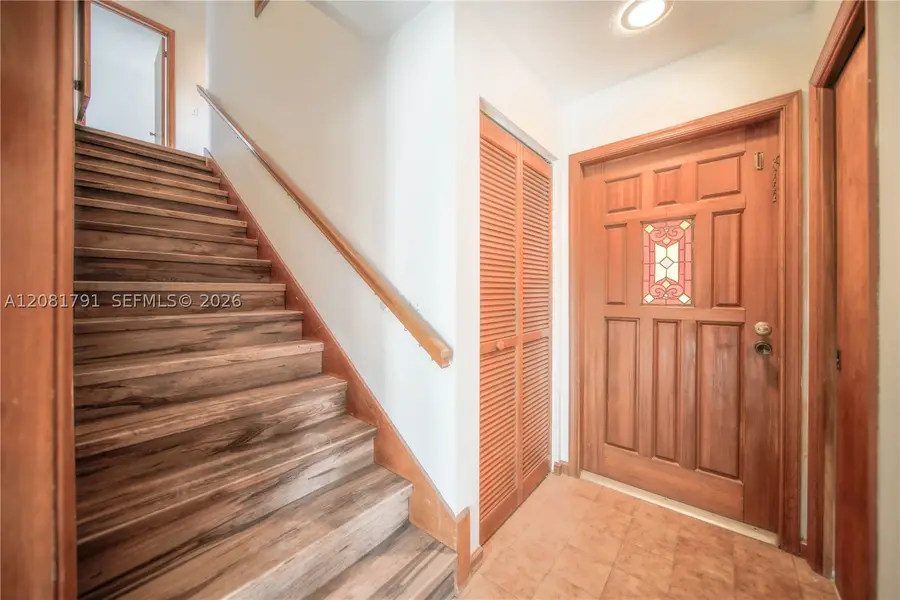 576 Marshall Rd, West Palm Beach, FL 33413 - #2
