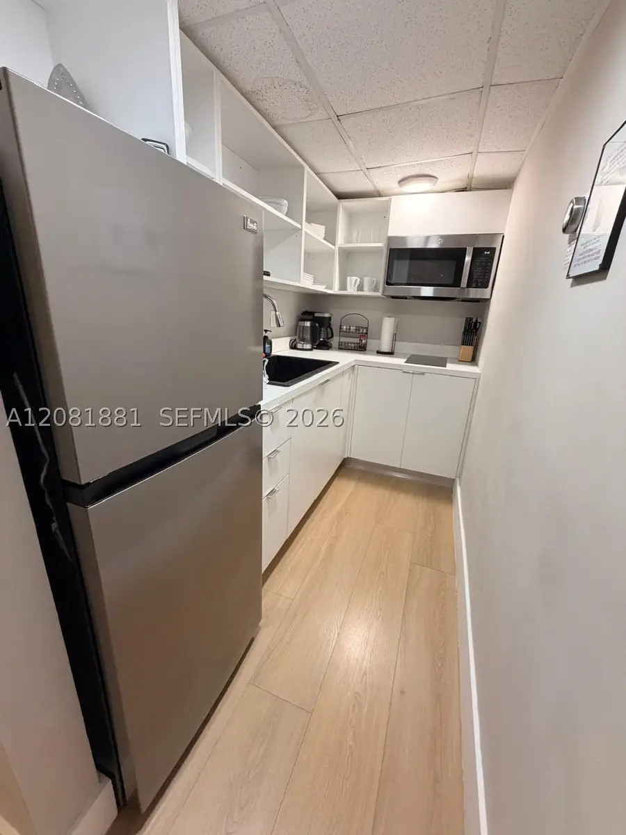 750 Collins Ave #206, Miami Beach, FL 33139 - #3