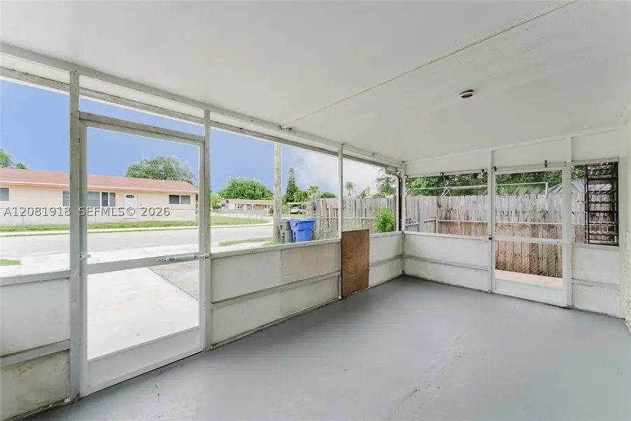 5737 Grant St, Hollywood, FL 33021 - #3