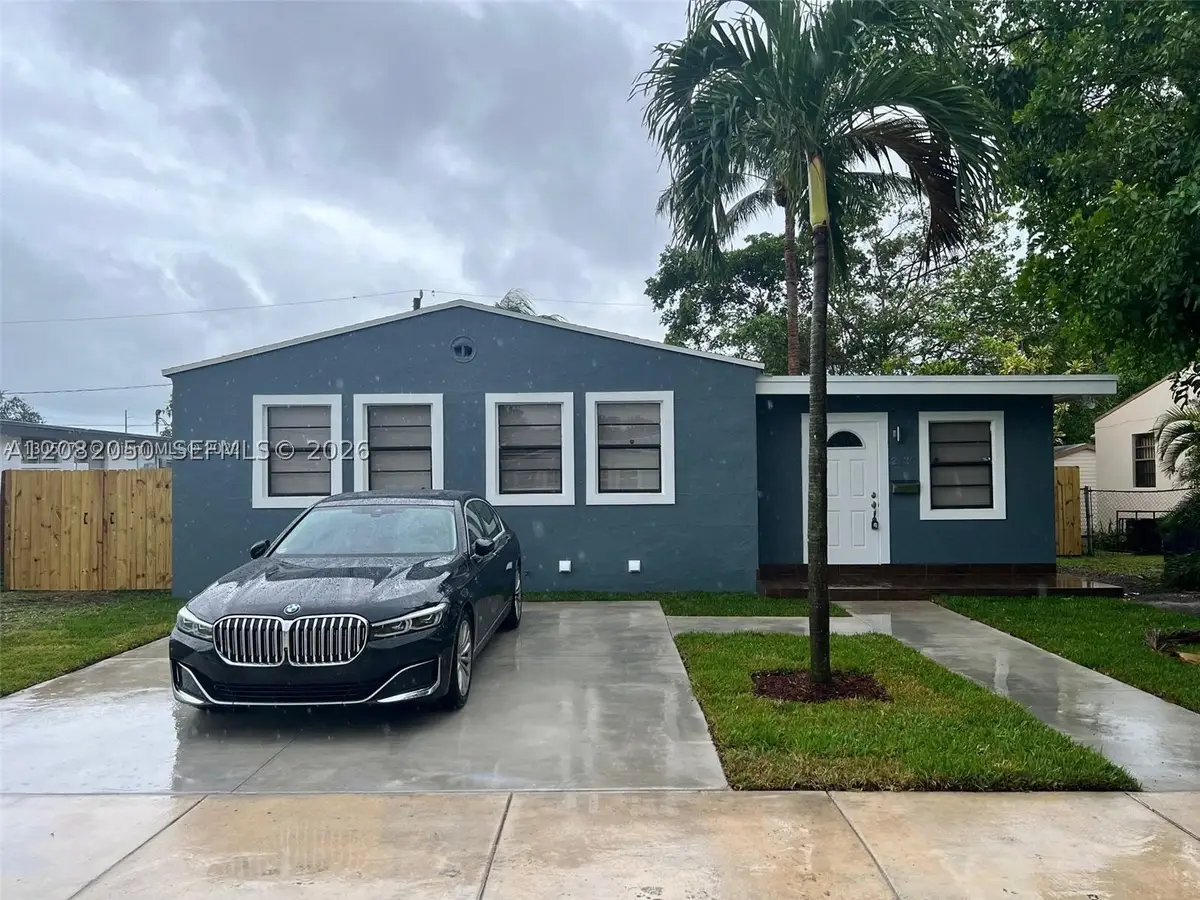 2130 Funston St, Hollywood, FL 33020 - #1