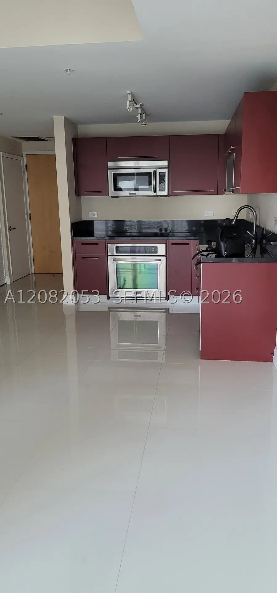 244 Biscayne Blvd #652, Miami, FL 33132 - #2