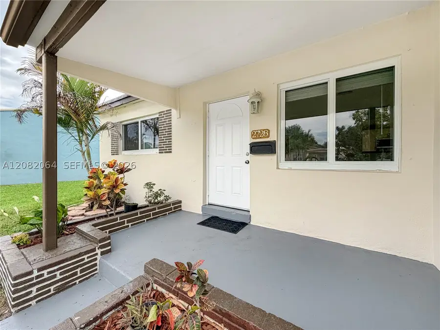 2728 Dewey St, Hollywood, FL 33020 - #3
