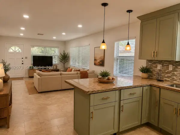 1538 Jefferson St, Hollywood, FL 33020
