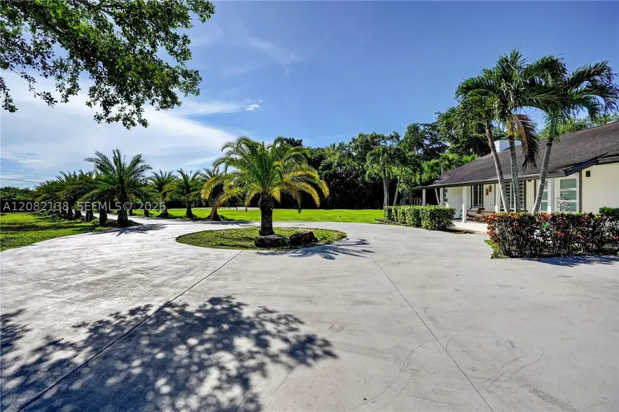 34850 SW 213th Ave, Homestead, FL 33034 - #2