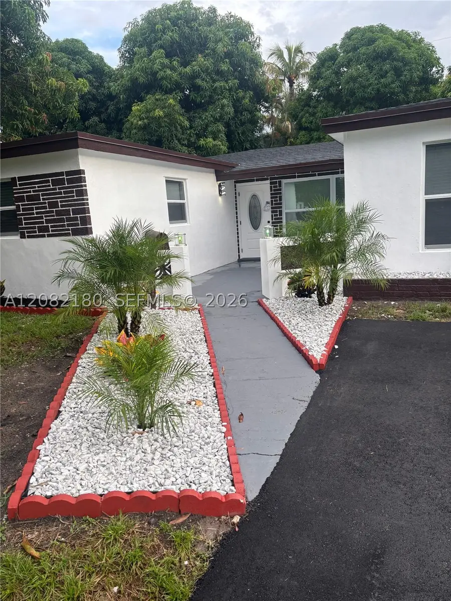 7320 Shalimar St, Miramar, FL 33023 - #2