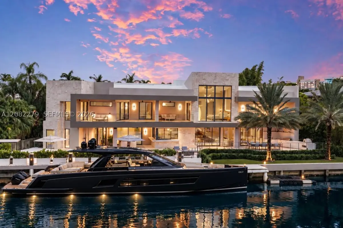 16495 NE 32nd Ave, North Miami Beach, FL 33160 - #1